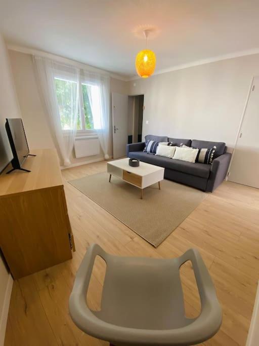 T2 Neuf Centre Village Collobrières מראה חיצוני תמונה